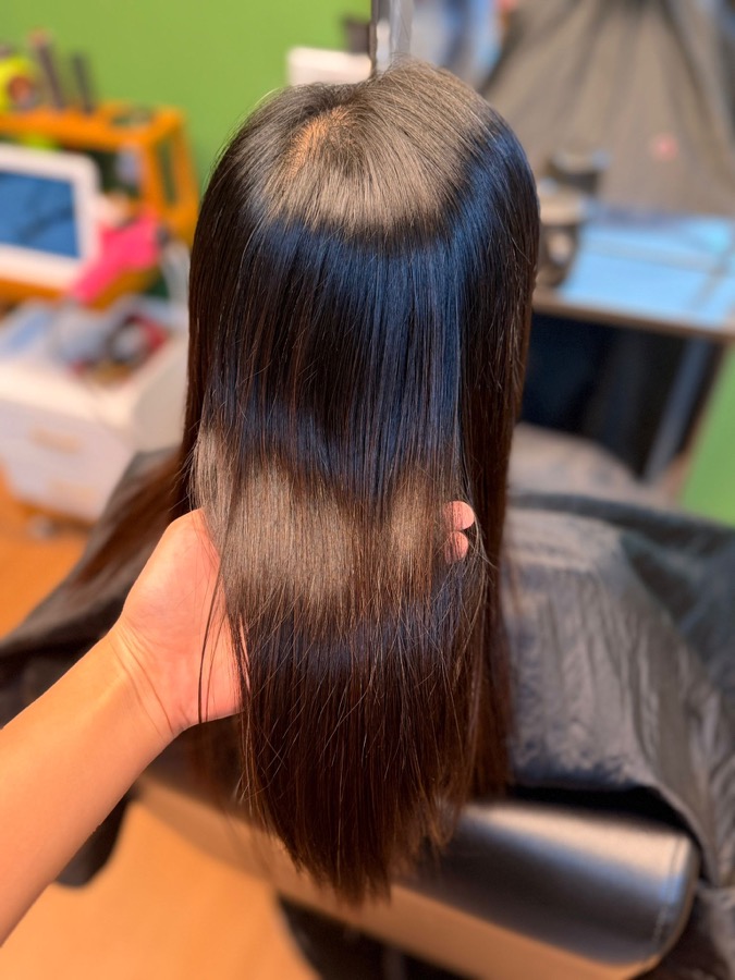 Glossy hairstyle finished at Botani Beauty Story